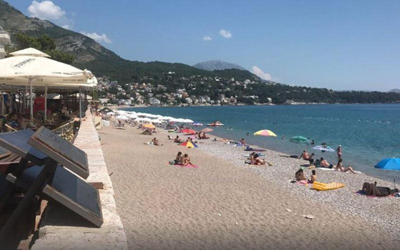 Sutomore Ivana Ratac Bagian luar foto